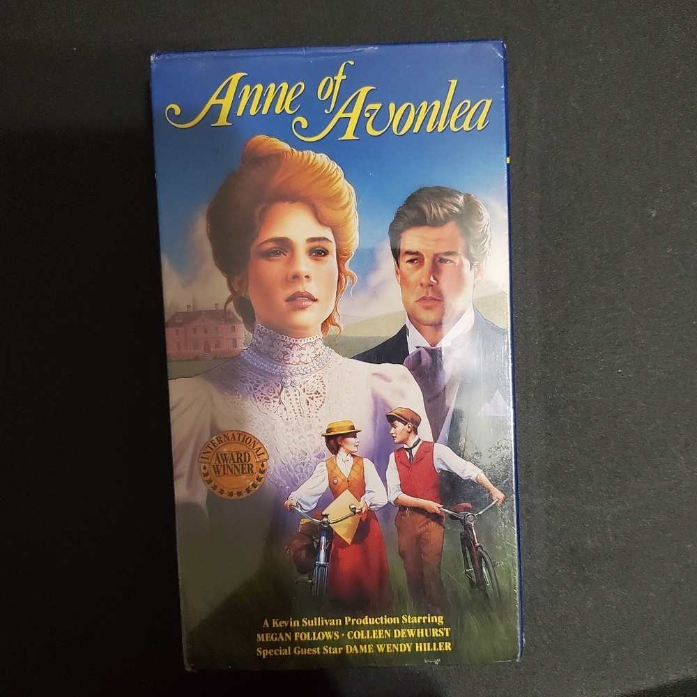 Disney Ann of Avonlea VHS  NEW-IN-PACKAGE ✨️ 💖